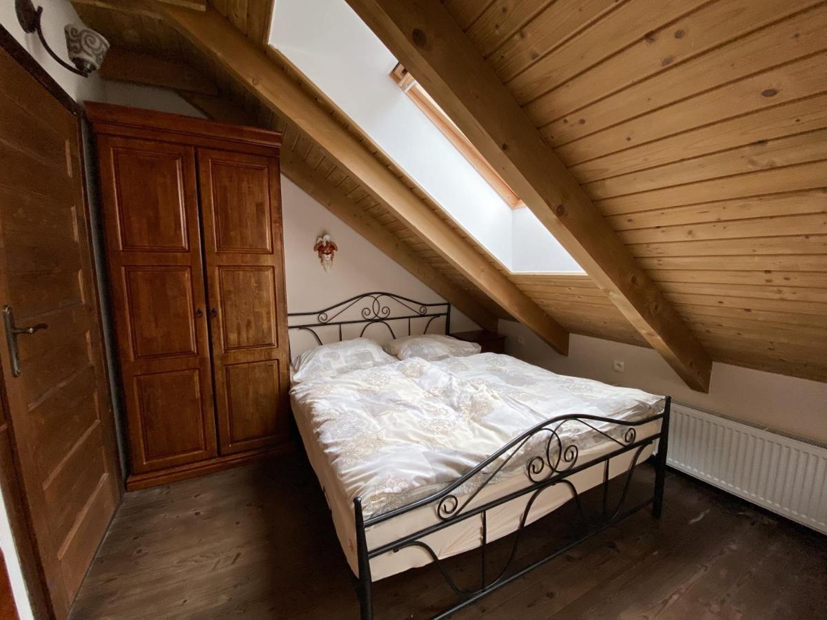 Koliba U Rytiera Villa Zvolen Ngoại thất bức ảnh